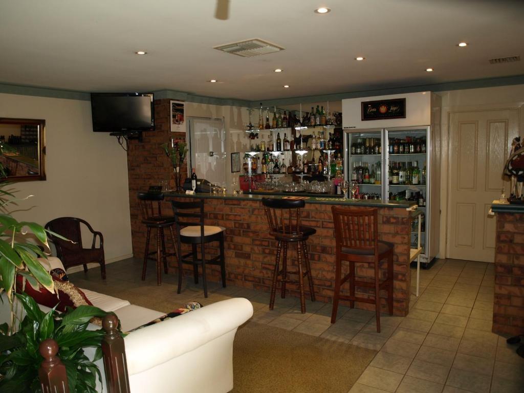 Civic Motor Inn Cowra Ngoại thất bức ảnh