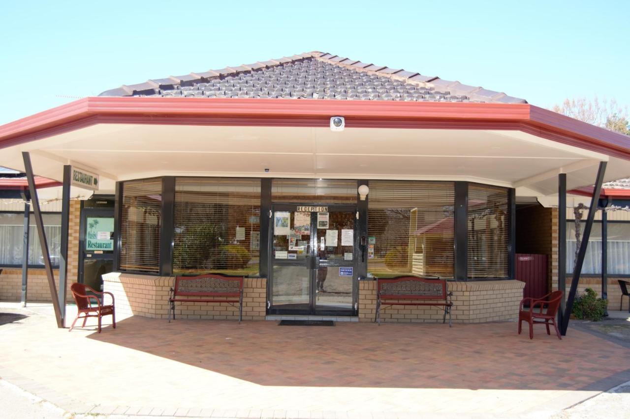 Civic Motor Inn Cowra Ngoại thất bức ảnh
