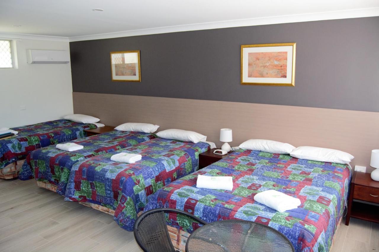 Civic Motor Inn Cowra Ngoại thất bức ảnh